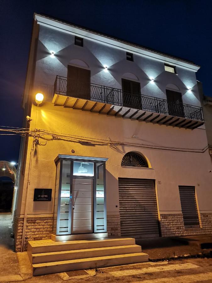 Bed and Breakfast Le Métro Carini Exterior foto